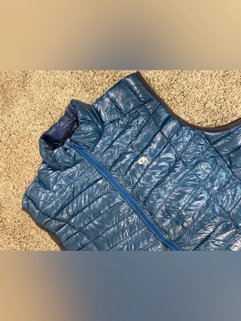 Mountain Hardwear blue down lightweight puffer for men, size 2XL